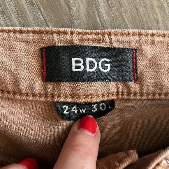 BDG URBAN OUTFITTERS MID RISE CIGARETTE ANKLE JEANS IN TAN BROWN SIZE 24 - Picture 4 of 8